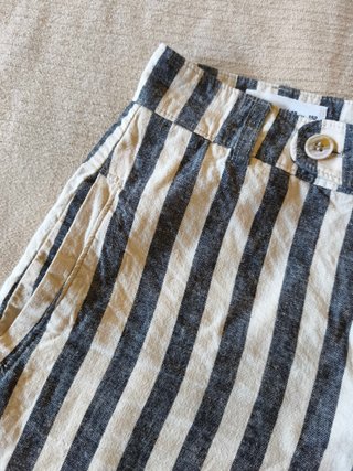Pantalón corto rayas Zara