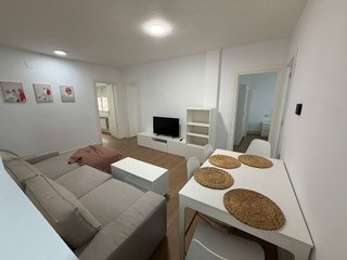 Piso en alquiler en Joc de la Bola - Camps d'Esports - Ciutat Jardí - Montcada en Lleida