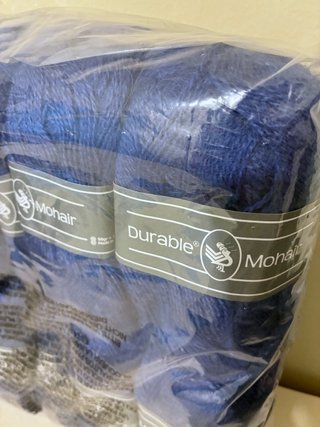 Lote 10 madejas Durable Mohair color 2110