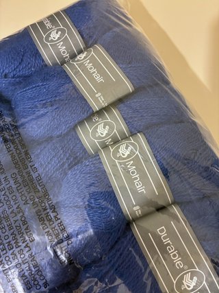 Lote 10 madejas Durable Mohair color 2110