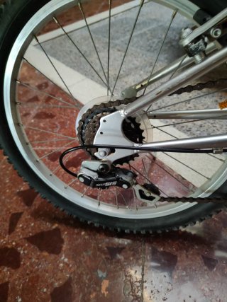 Bicicleta plegable DAHON aluminio