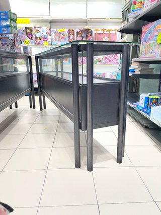 Estanterías metálicas modulares