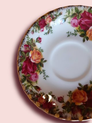 Taza de café y 1 de té Royal Albert Old Country