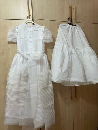 Vestido de Comunión Talla 110 edad  de 6 a 8 años