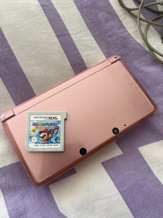 Nintendo 3DS Rosa con cargador