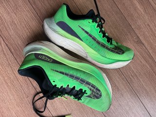 Nike Zoom Fly Ekiden Verde/Negro