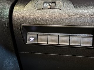 Fiat Doblò B-HDI 130CV.- " OCASIÓN".- " ETIQUETA C VERDE ".- " REVISADA Y GARANTIZADA ".- " IMPECABLE ".- " BAJO CONSUMO ".-