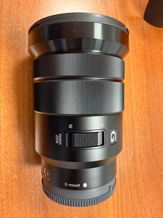 Sony E PZ 18-105mm F4 OSS APS-C SELP18105G