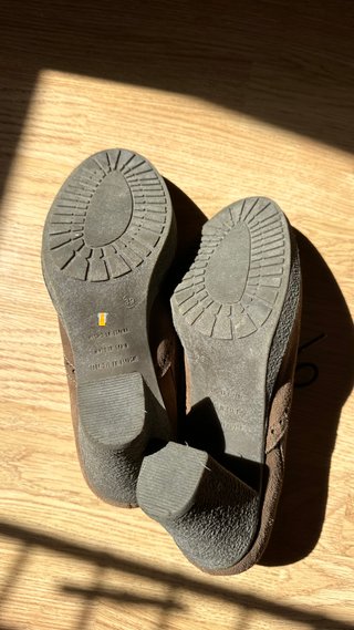 Zapatos de tacón de ante