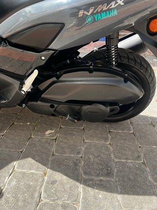 Yamaha NMAX 125 Scooter Automática Gris