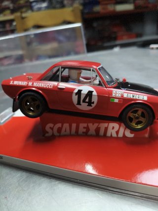 Scalextric Lancia Fulvia 1.6 HF Munari Mannucci