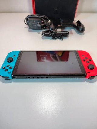 Nintendo Switch OLED 64GB Con Scatola e Accessori