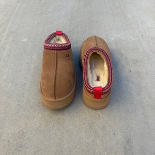 UGG Tazz II