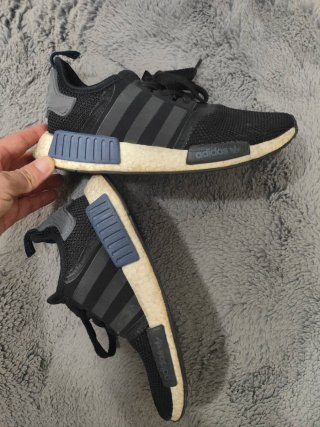 Zapatillas Adidas NMD R1 Negras y Azules