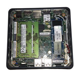 Intel Nuc 11, i5-1135g7, 16GB DDR4, 256GB SSD