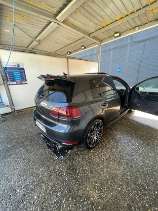 Volkswagen Golf GTI 2011