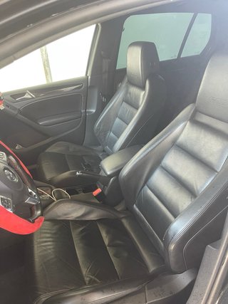 Volkswagen Golf GTI 2011
