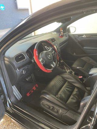 Volkswagen Golf GTI 2011