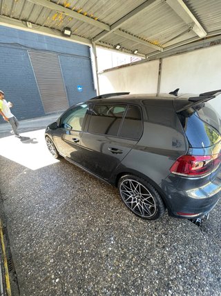 Volkswagen Golf GTI 2011