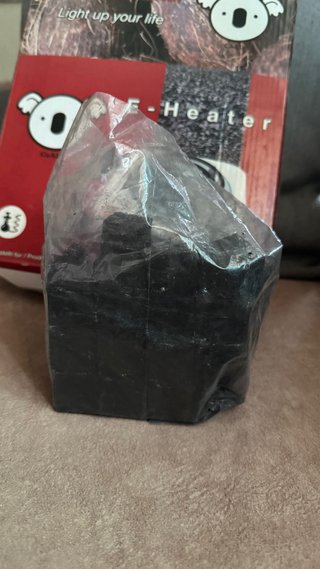 Fornello elettrico per carboni con carboni