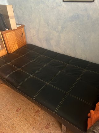 Sofá Cama Cuero Negro