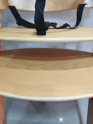 Trona Kinderkraft ENOCK evolutiva sin usar