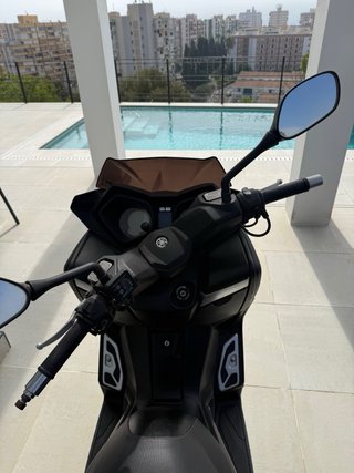 Yamaha Xmax 125