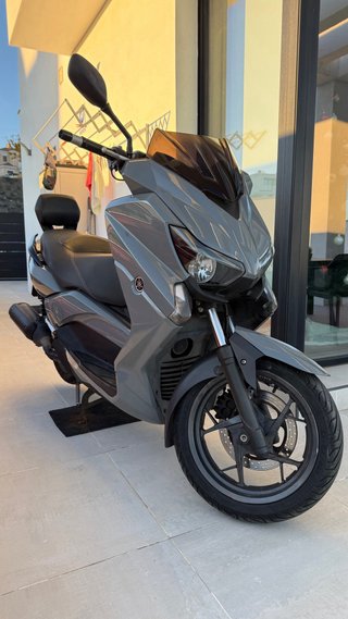 Yamaha Xmax 125