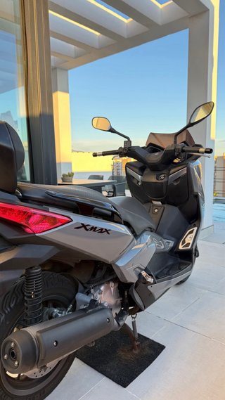 Yamaha Xmax 125