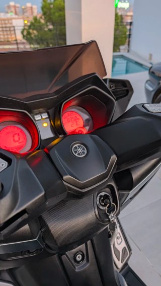 Yamaha Xmax 125