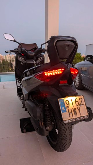 Yamaha Xmax 125