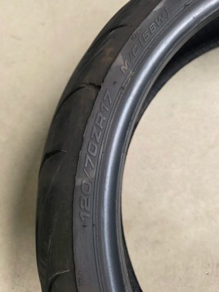Neumáticos Moto 120/70 y 180/55
