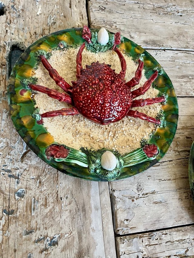 Coppia di piatti decorativi granchio e aragosta