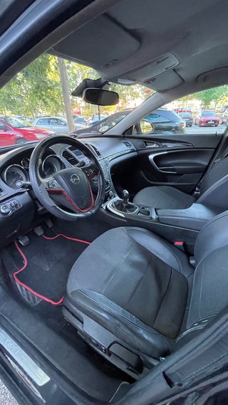 Opel Insignia 2011