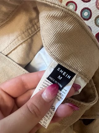 Jeans strappati