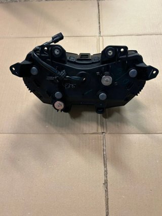 Faro Kawasaki Z900 2024