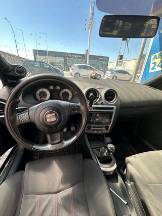Vendo o cambio por todoterreno 6l 130cv asz
