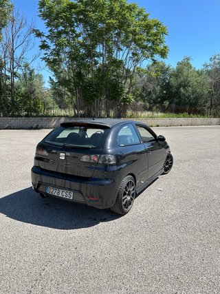 Vendo o cambio por todoterreno 6l 130cv asz