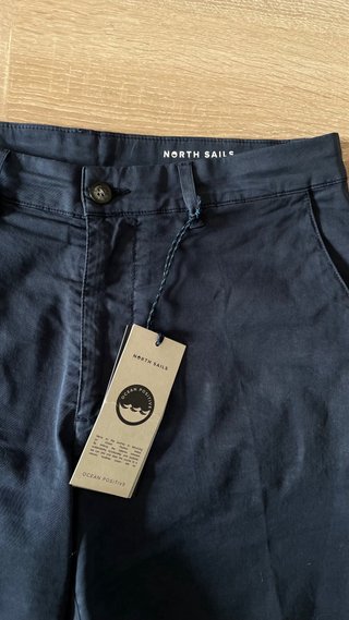Pantalones cortos chinos North Sails