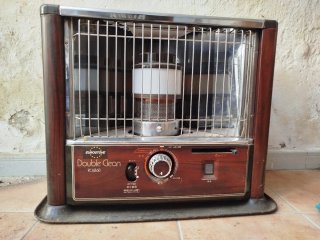 Estufa de Parafina EUROSTOVE RCA86B
