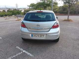 Opel Astra 2005