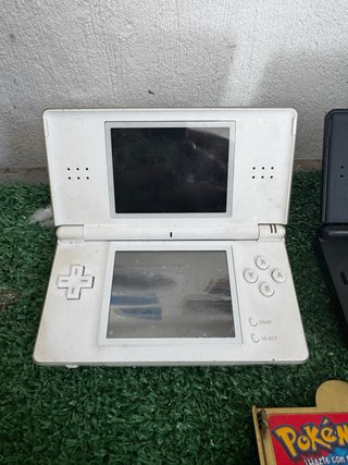 Lote 2 Nintendo DS Lite (Blanco y Negro)