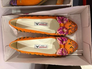 Traje de Fallera Naranja