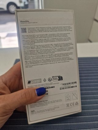 iPhone 16 Pro 128GB Titanio Natural