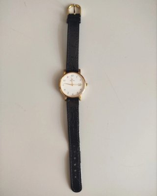 Reloj Bulova Dorado