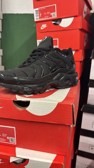 Tenis Nike Air Force, tn