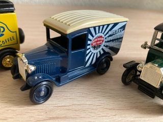 Lote de 3 Coches Miniatura Lledó