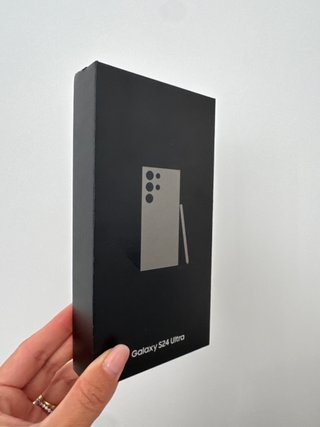 Caja Samsung S24 Ultra Gris titanio