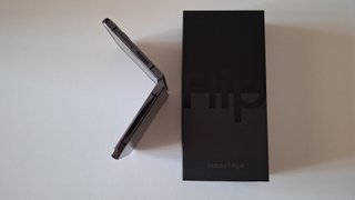 Samsung Galaxy Z Flip 4