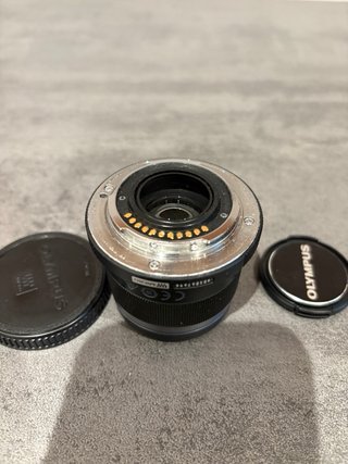 Olympus 45mm f1.8 Negro M4/3
